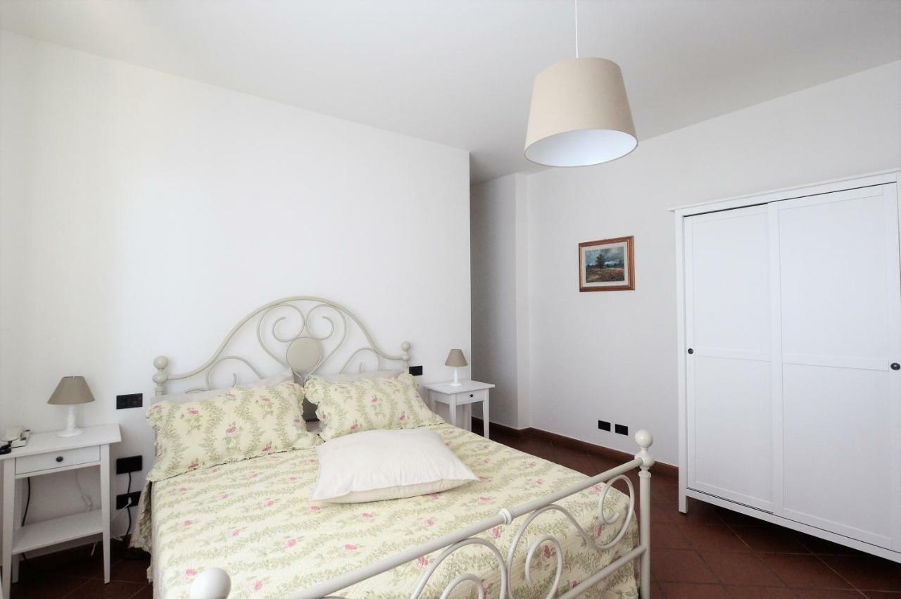 ポッジボンシLa Casa Di Chloeアパートメント エクステリア 写真