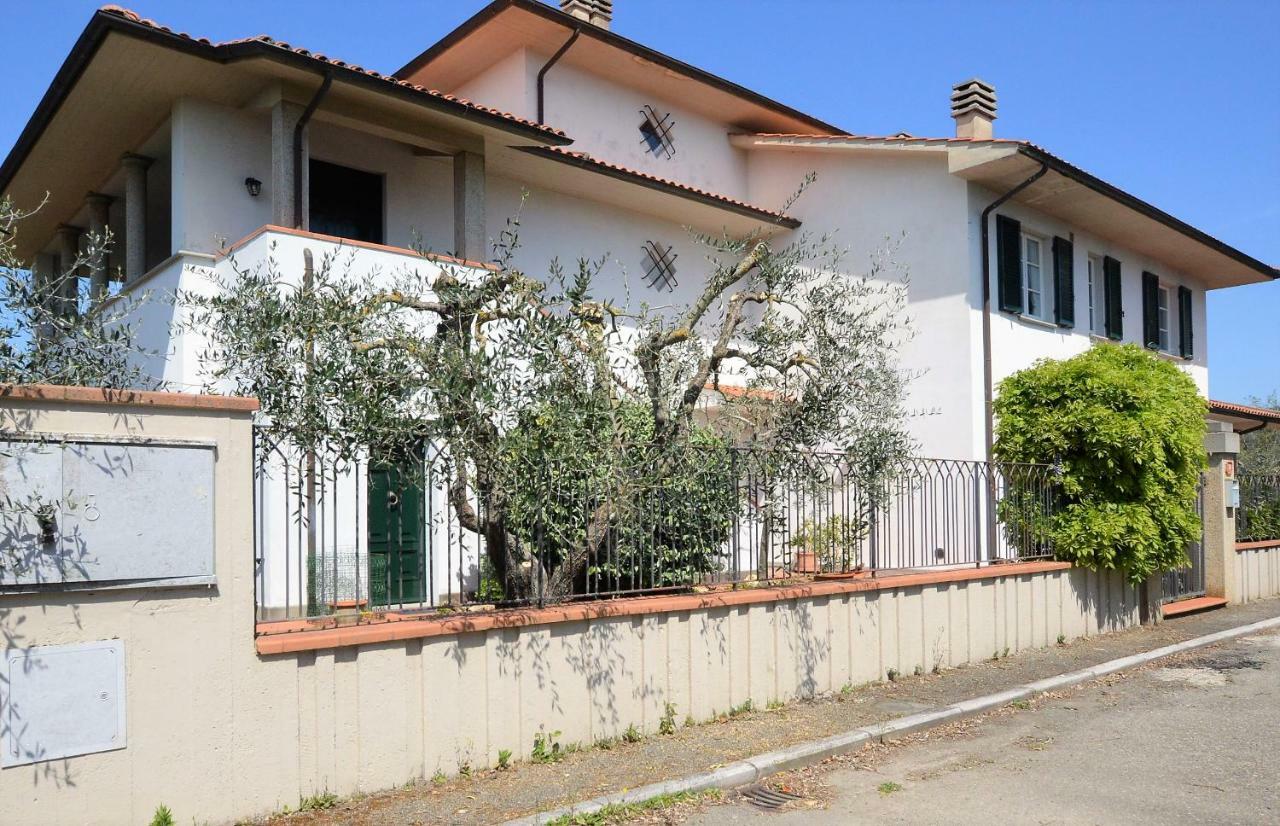 ポッジボンシLa Casa Di Chloeアパートメント エクステリア 写真